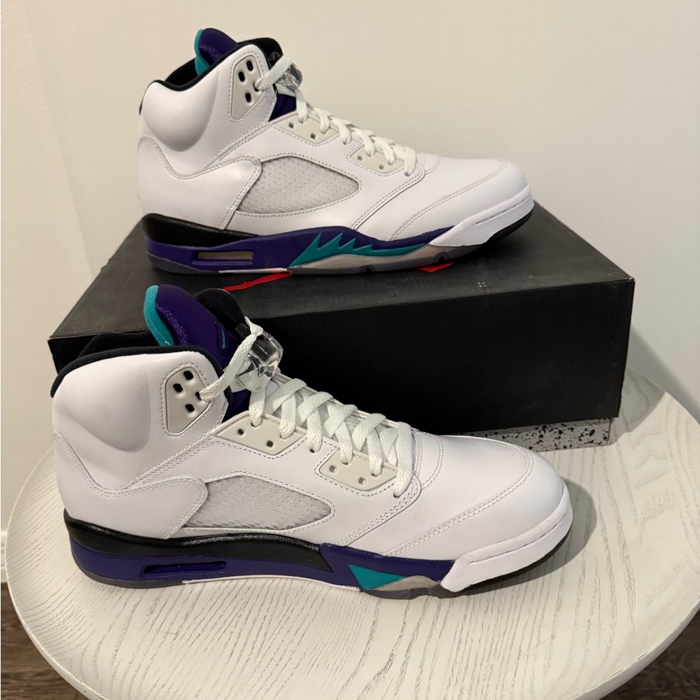 Air Jordan 5 Retro ‘Grape’ Sneakers